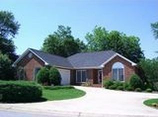 545 Saint Ives Dr, Athens, GA 30606