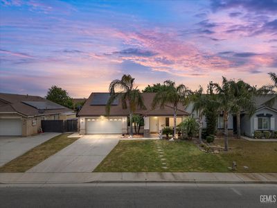 11715 Stratosphere Ave, Bakersfield, CA, 93312