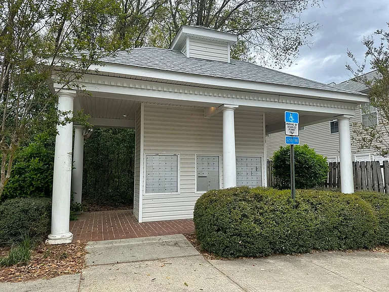 2738 W Tharpe St — Photo 21
