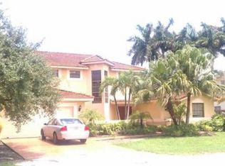 15573 SW 43rd Ln, Miami, FL 33185