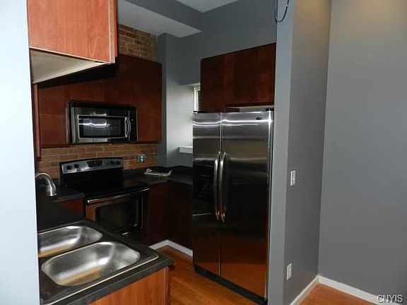 3rd image of 317 S Clinton St #4D