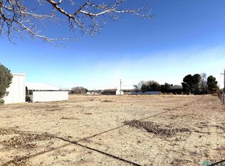 1002 W Castleberry Rd, Artesia, NM 88210
