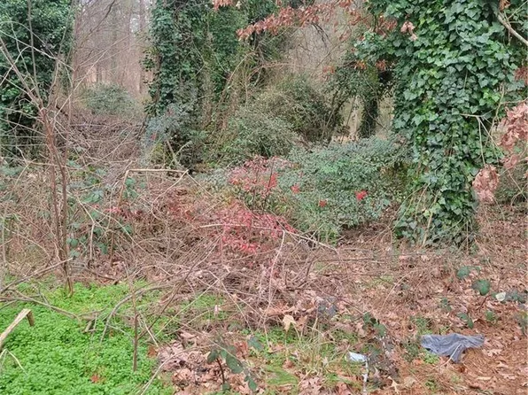 4682 Pine Cir #20, Ellenwood, GA 30294