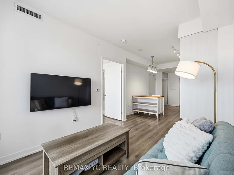 138 Downes St #6301 — Photo 3