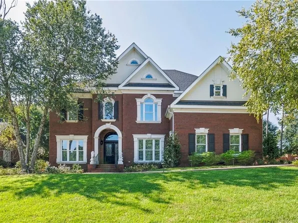 1730 Rockview Cir, Mobile, AL 36695