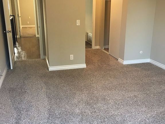 3rd image of 859 Mola Vista Way