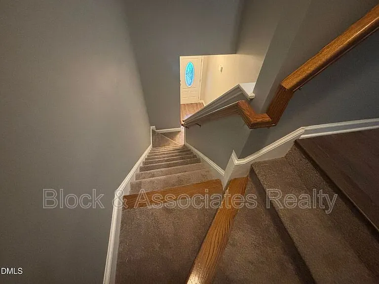 27 Great View Ct — Photo 20