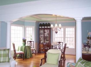 5 Oak St, Hopkinton, MA 01748