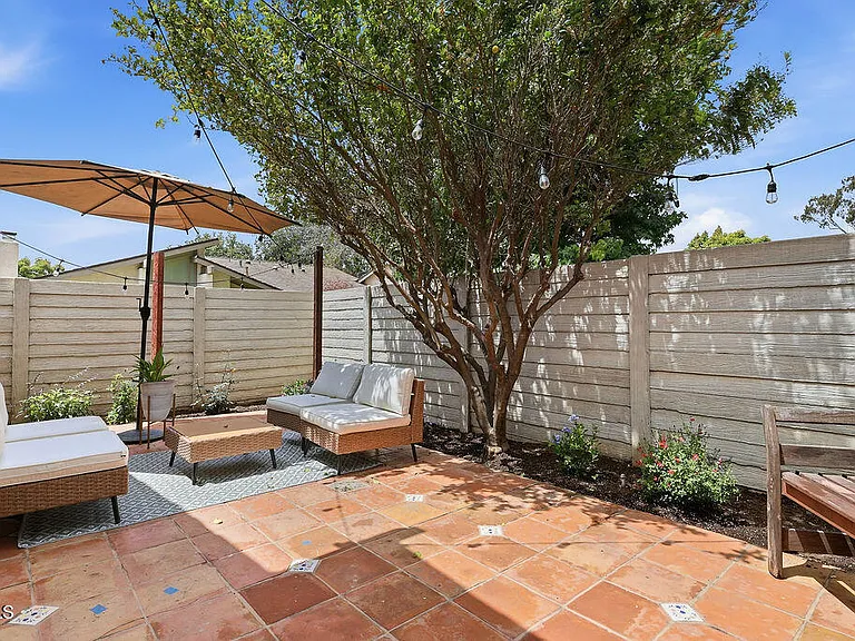 664 Holly Ave — Photo 30