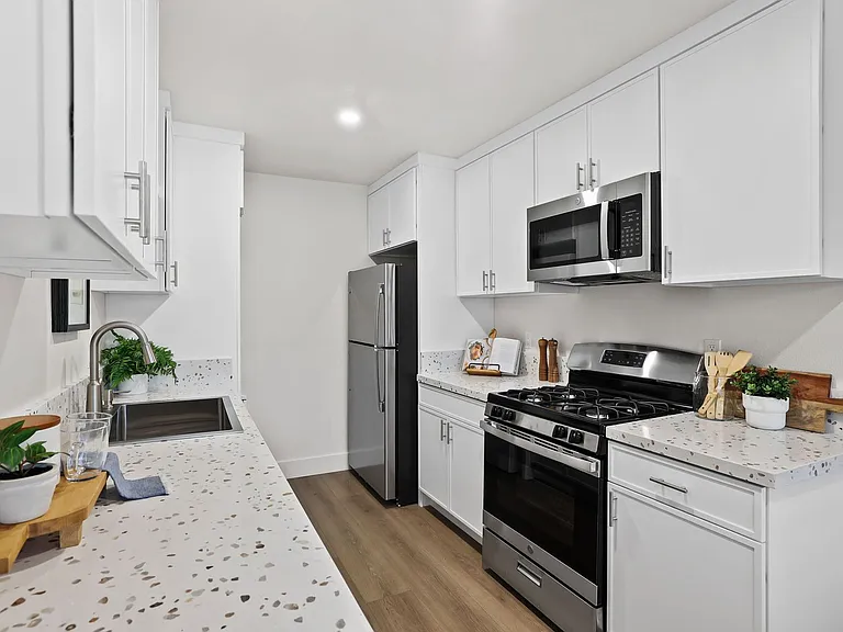 The Trinidad Apartments — Photo 51