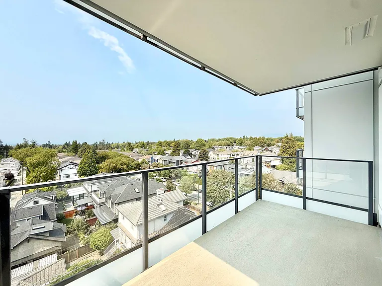 8415 Granville St #507 — Photo 4