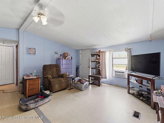 5th image of 4267 Neff Lake Rd