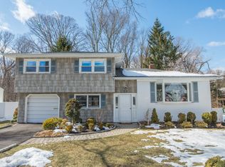 23 Ascot Way, Summit, NJ 07901