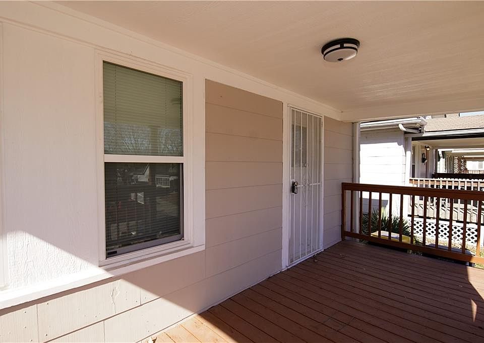 1st image of 336 N Brighton Ave
