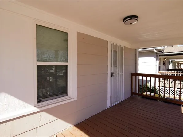 336 N Brighton Ave, Kansas City, MO 64123