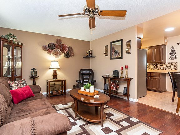 4th image of 803 Leisure World