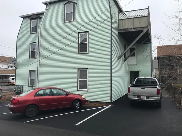 63 Chestnut St, Spencer, MA 01562