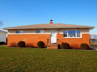 325 E Dartmoor Ave, Seven Hills, OH