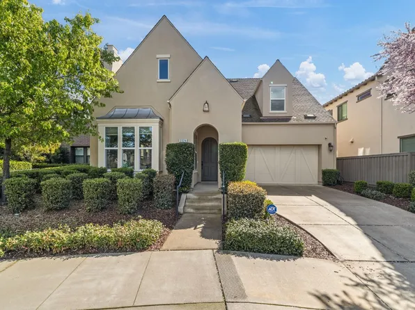 3324 Deforest Way, Sacramento, CA 95816