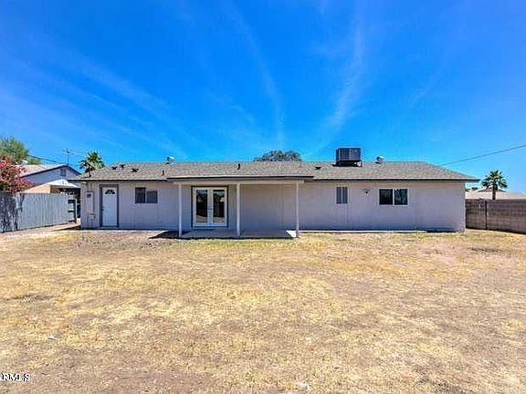 3rd image of 1896 S Buena Vista Dr