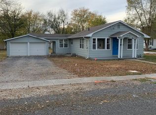 712 Harrison St, Jerseyville, IL 62052