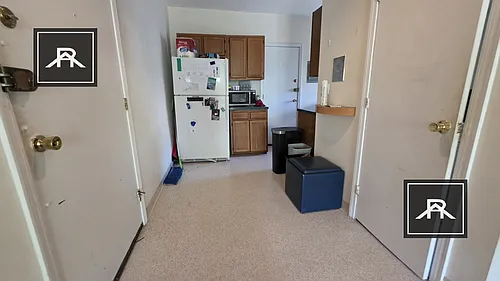 315 Summit Ave #8 Photo 1