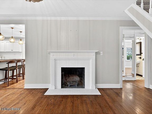 4th image of 419 Sprite Rd