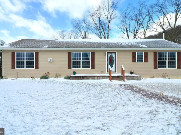 149 Asher Ln, Spring Mills, PA 16875
