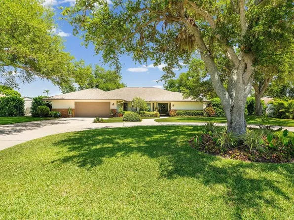 2211 50th St W, Bradenton, FL 34209