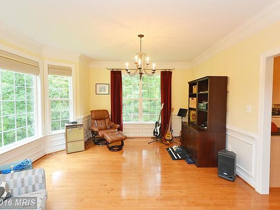 3rd image of 17131 Flint Farm Dr