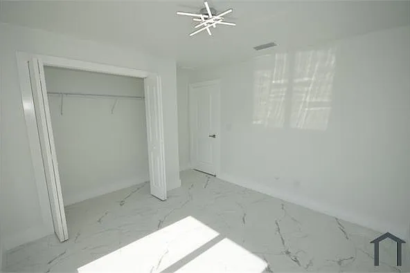 1132 Edelweiss St E — Photo 3