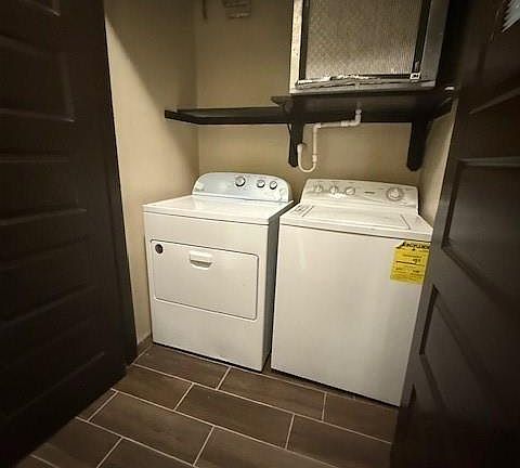 5th image of 1308 Daffodil Ave E #C