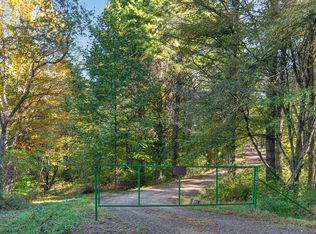 168 Smith Landing Ln, Hillsville, VA 24343