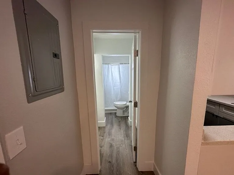 3315-3331 SW 15th Ave — Photo 30