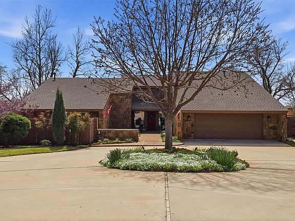 3rd image of 12 Rustic Hills St