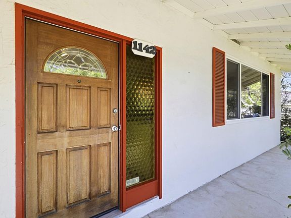 3rd image of 1142 Viscaino Ave