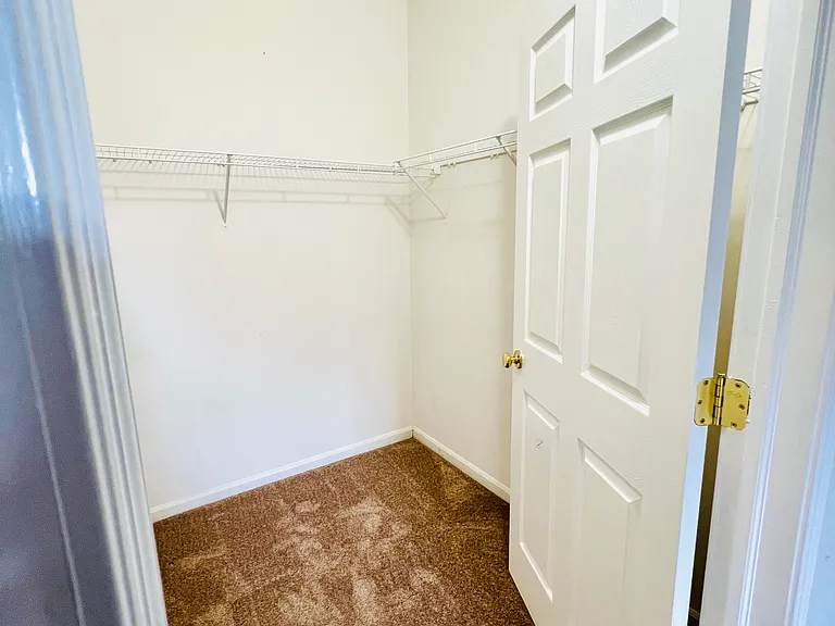 16836 Dover Dr #10 — Photo 27