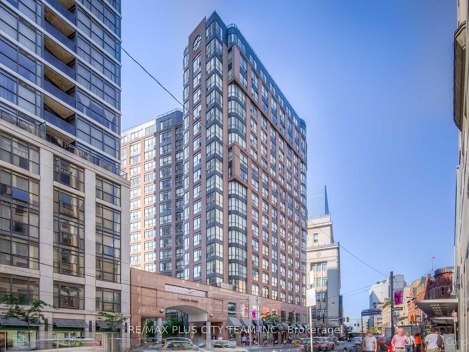 1st image of 7 Carlton St #401