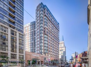 7 Carlton St #401, Toronto, ON M5B 2M3