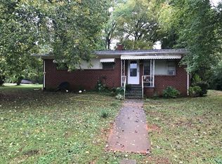 1613 South St, Shelby, NC 28152