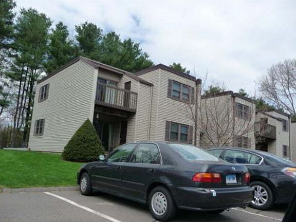 5th image of 405 Twin Circle Dr