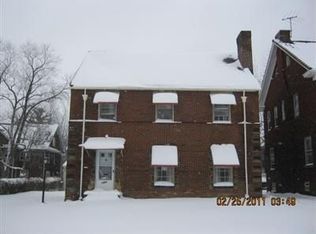 1895 Farmington Rd, East Cleveland, OH 44112