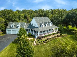 191 Roberts Rd, Palatine, IL 60067