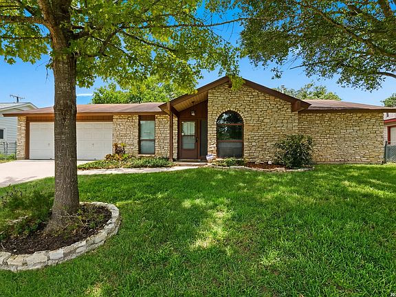 2nd image of 7829 VILLAGE OAK DR