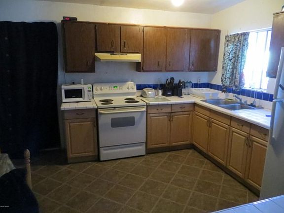 5th image of 6450 N Lena Pl
