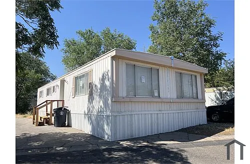 9000 Zuni Rd SE Photo 1