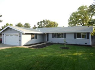 2405 Aramon Dr, Rancho Cordova, CA 95670