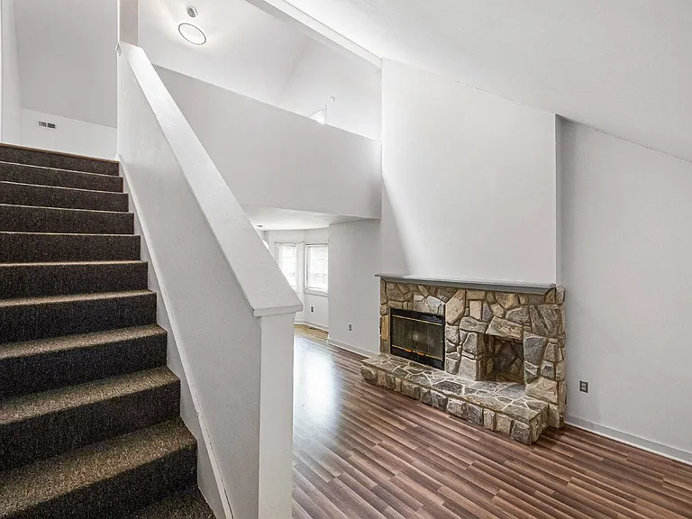 3606 Top Of The Pines Ct — Photo 10