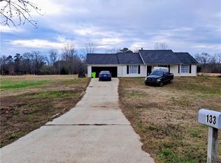 133 Carols Ln, Locust Grove, GA 30248