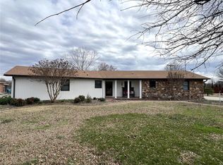 2805 Playground Rd, Caruthersville, MO 63830